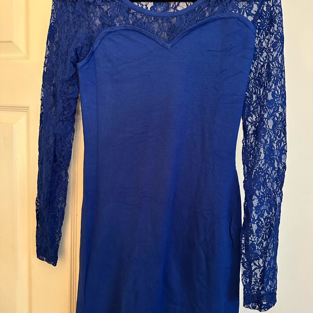 Mandees Blue Lace Sleeve Dress size medium